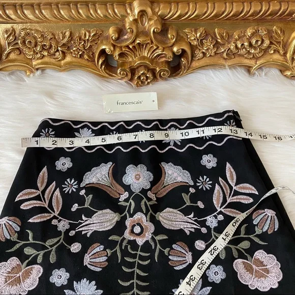 Mi Ami Francesca’s Floral Embroidered Skirt - Picture 9 of 9